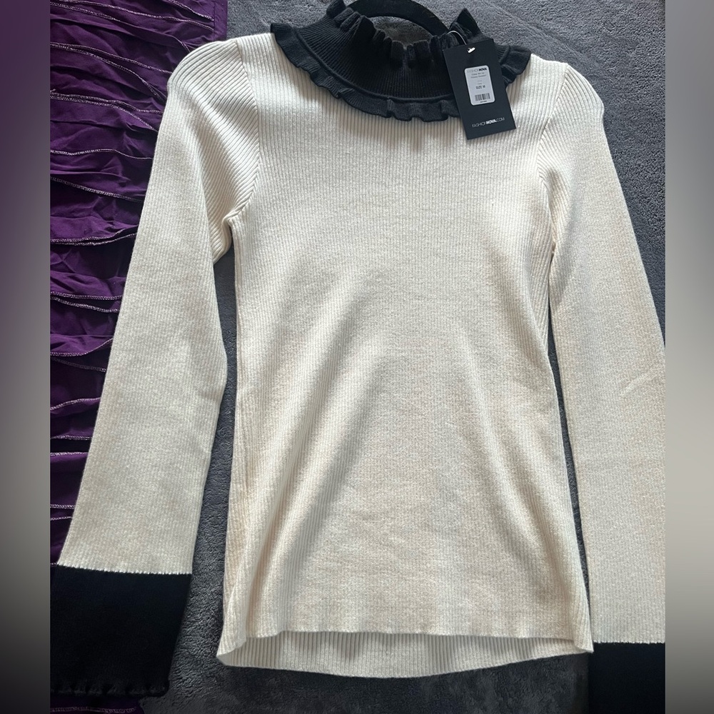 Fashion Nova Black and Cream Ribbed Sweater